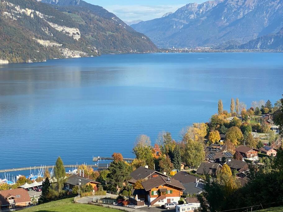 Herrlicher Blick Auf Berge Und See 法伦湖 外观 照片